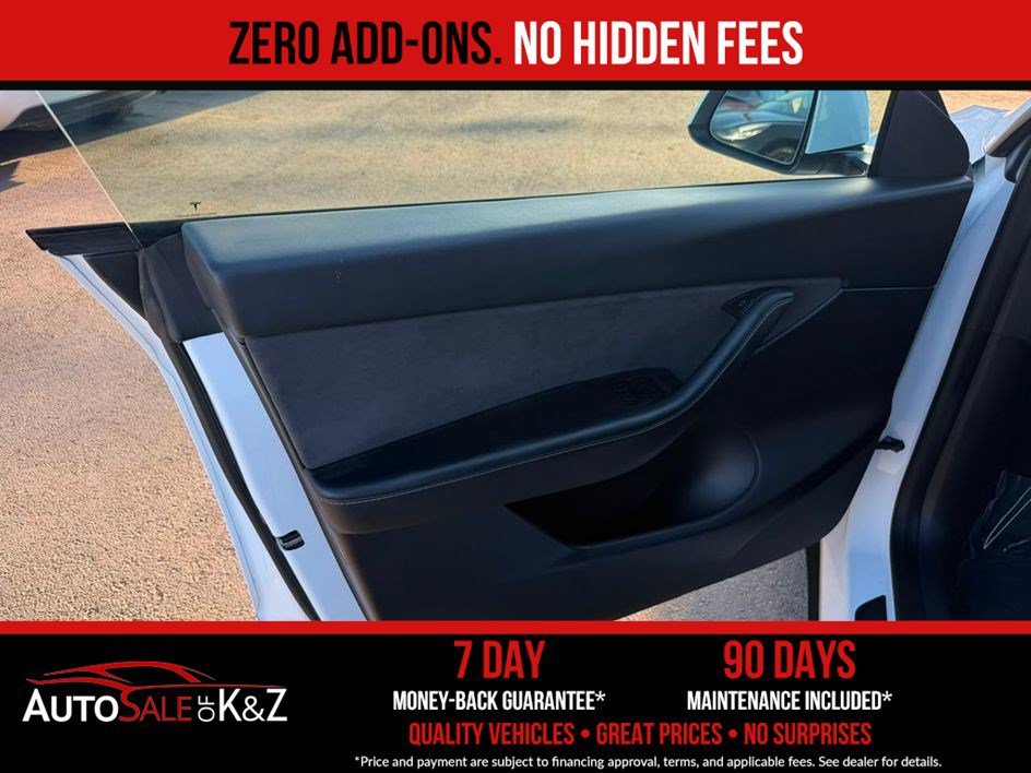 Used 2022 Tesla Model Y Long Range AWD/4WD image 23