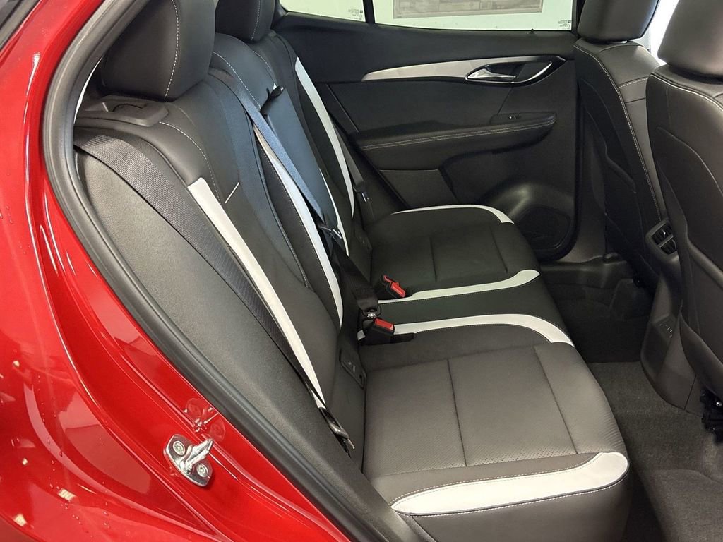 New 2025 Buick Envision Sport Touring image 32