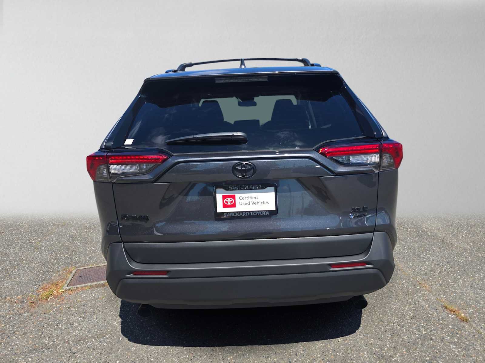Certified 2025 Toyota RAV4 XLE Premium AWD/4WD image 4