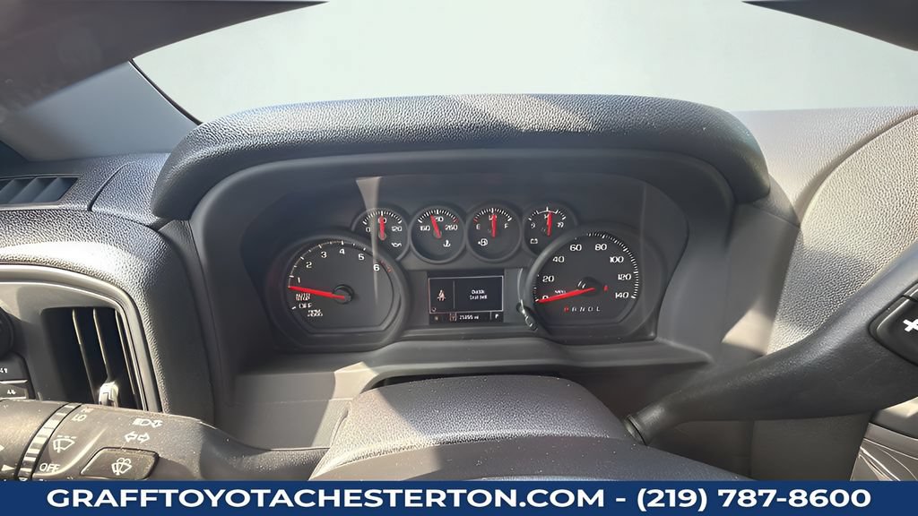 Used 2025 Chevrolet Silverado 1500 Custom Trail Boss w/ Dark Appearance Package AWD/4WD image 21