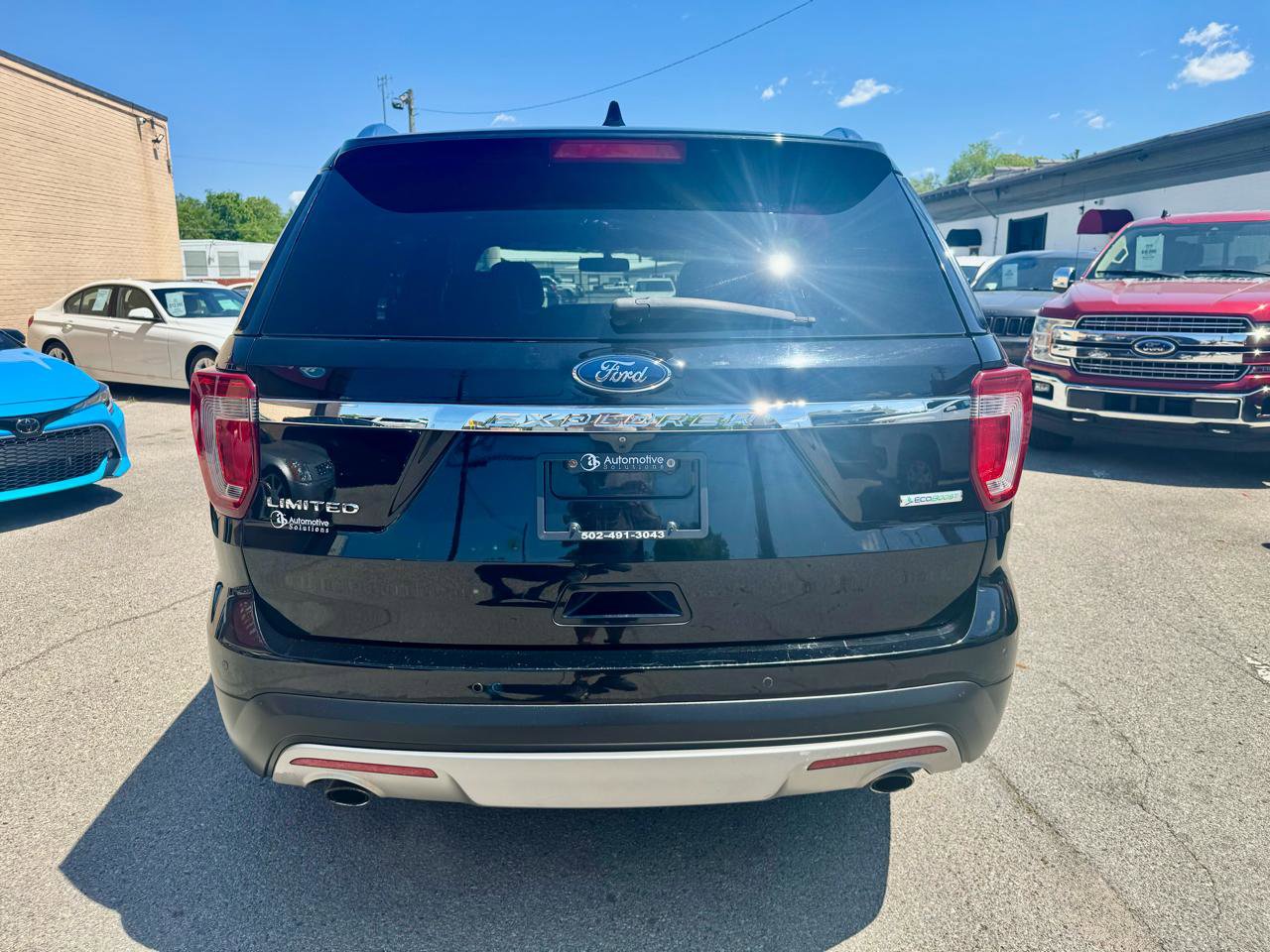 Used 2017 Ford Explorer Limited FWD image 10