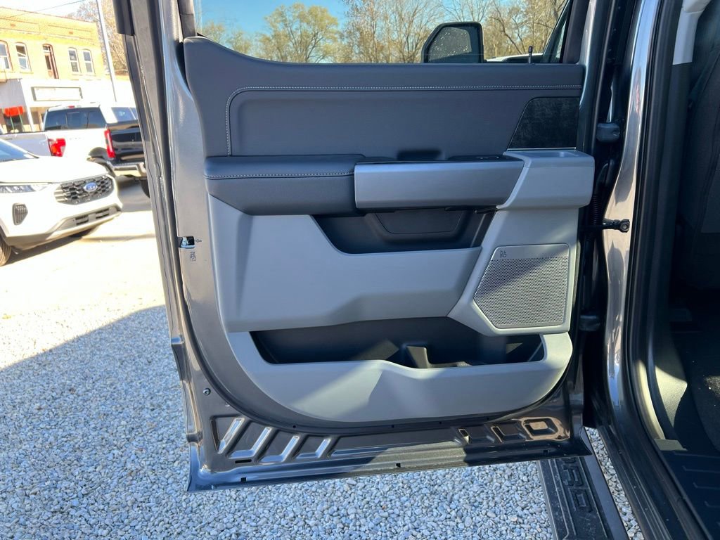 New 2026 Ford F350 XLT w/ XLT Premium Package image 15