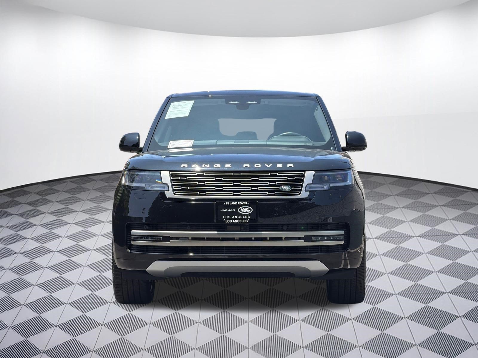 Certified 2025 Land Rover Range Rover SE AWD/4WD image 6