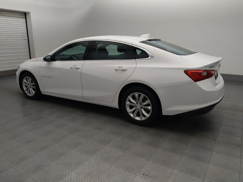 Used 2018 Chevrolet Malibu LT FWD image 3