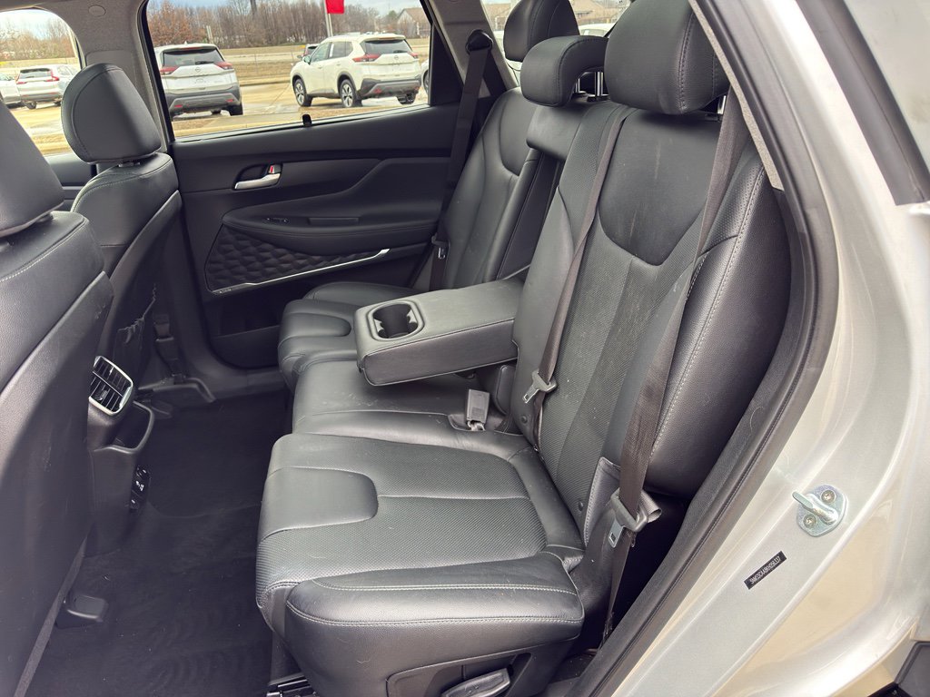 Used 2019 Hyundai Santa Fe Limited w/ Cargo Package image 14