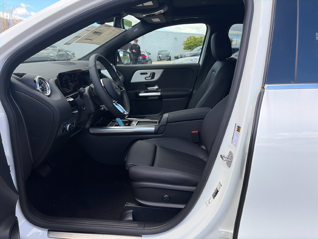 New 2026 Mercedes-Benz GLA 250 4MATIC image 9