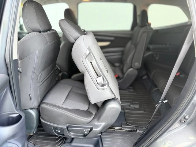 Used 2021 Subaru Ascent Premium w/ Convenience Package AWD/4WD image 22