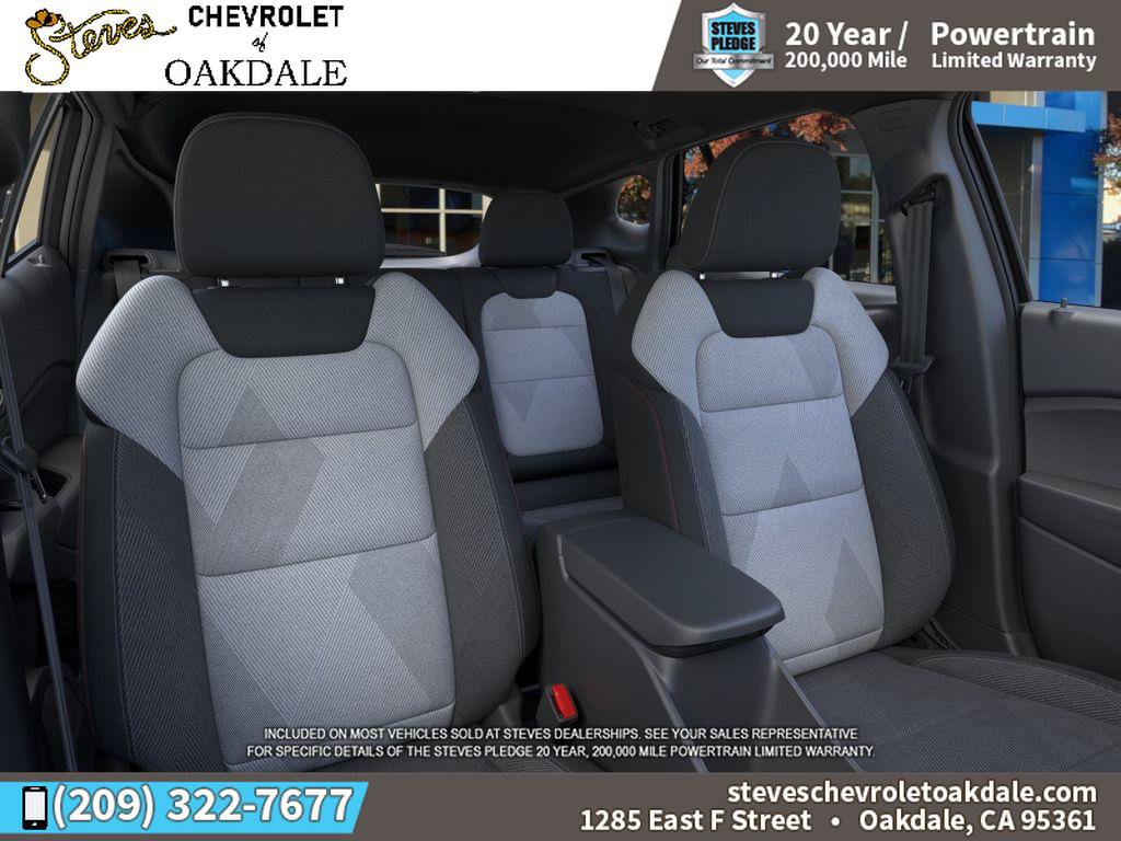 New 2026 Chevrolet Trax RS w/ Sunroof Package FWD image 16