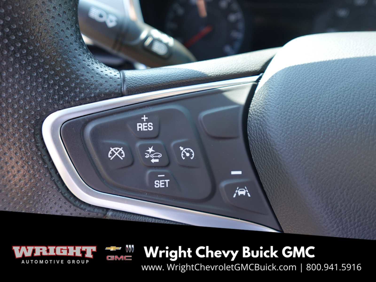 Used 2022 Chevrolet Equinox LS image 14