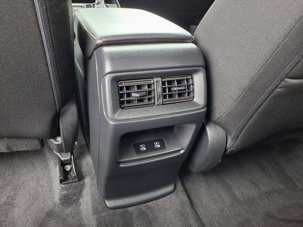 Used 2025 Honda CR-V Sport image 14