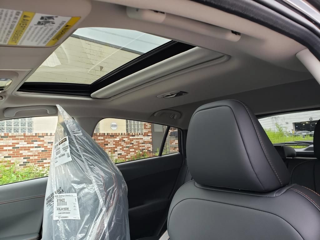 New 2026 Subaru Crosstrek 2.5i Limited w/ Crosstrek Mirror Package AWD/4WD image 7