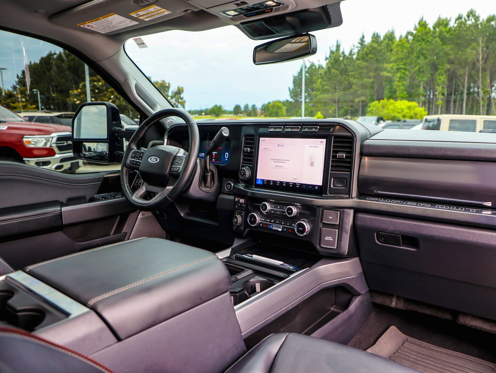 Used 2024 Ford F250 Lariat w/ Lariat Ultimate Package AWD/4WD image 15