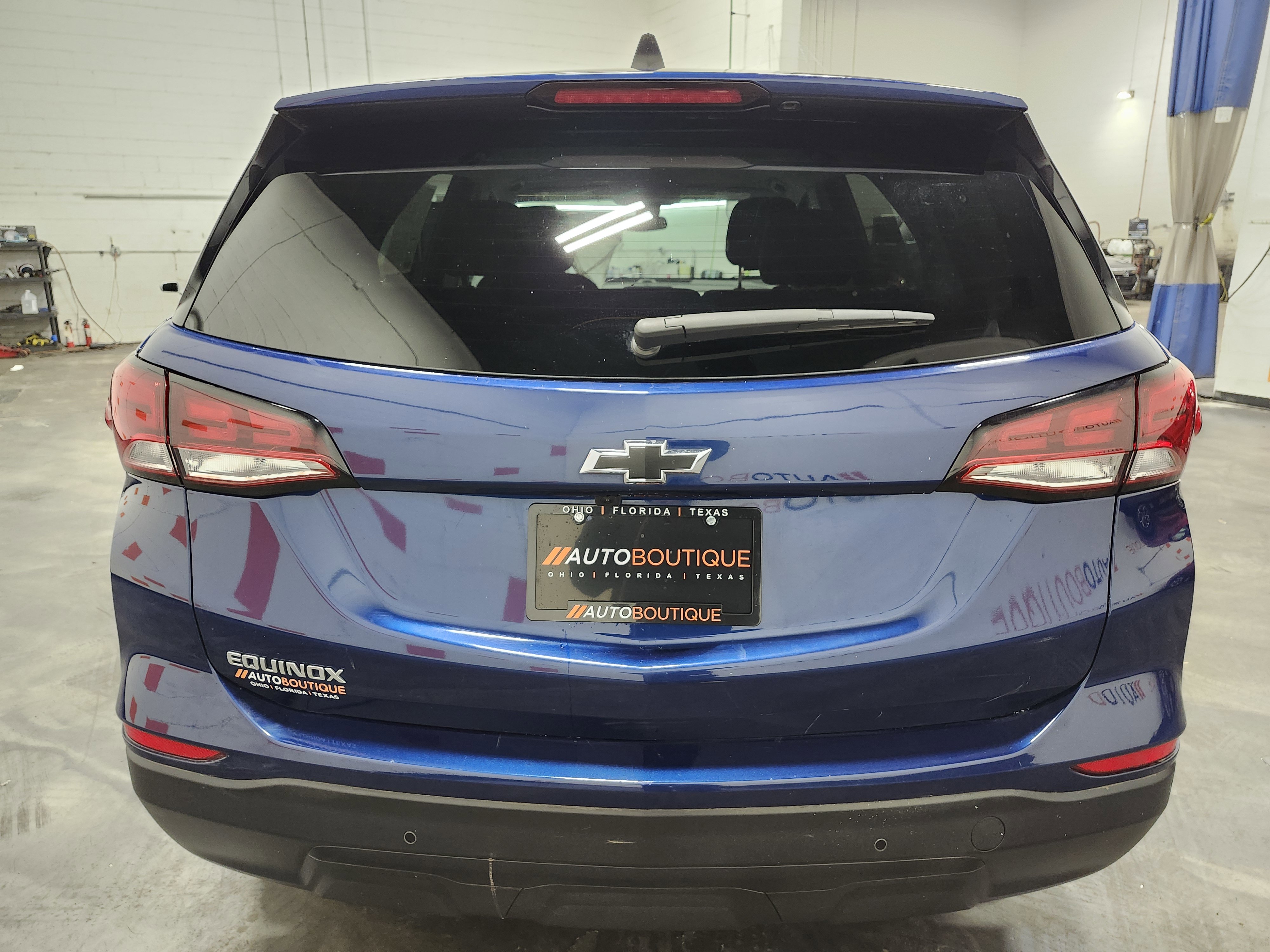 Used 2022 Chevrolet Equinox LS w/ LS Convenience Package image 9