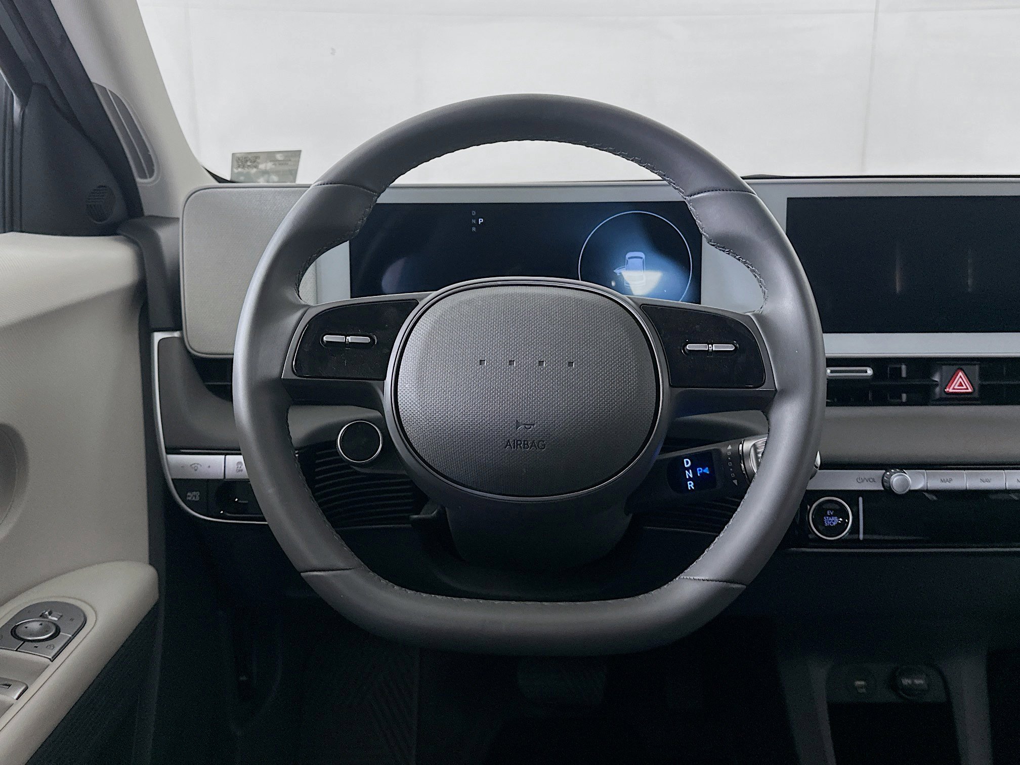 Used 2024 Hyundai Ioniq 5 SE image 18