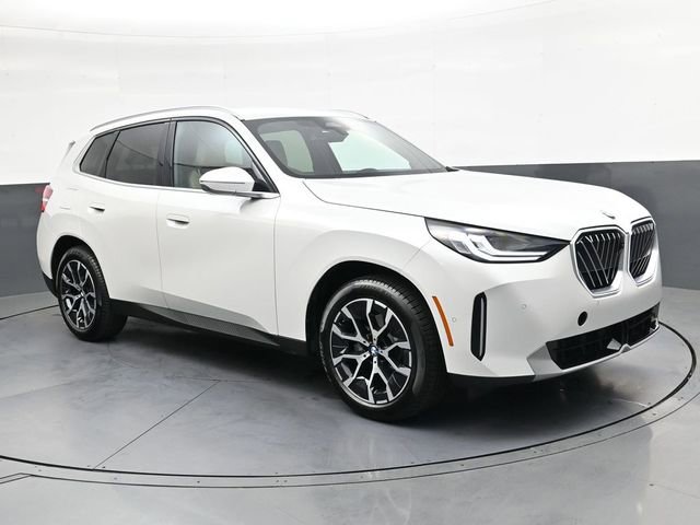 Used 2026 BMW X3 xDrive30 w/ Premium Package AWD/4WD image 2