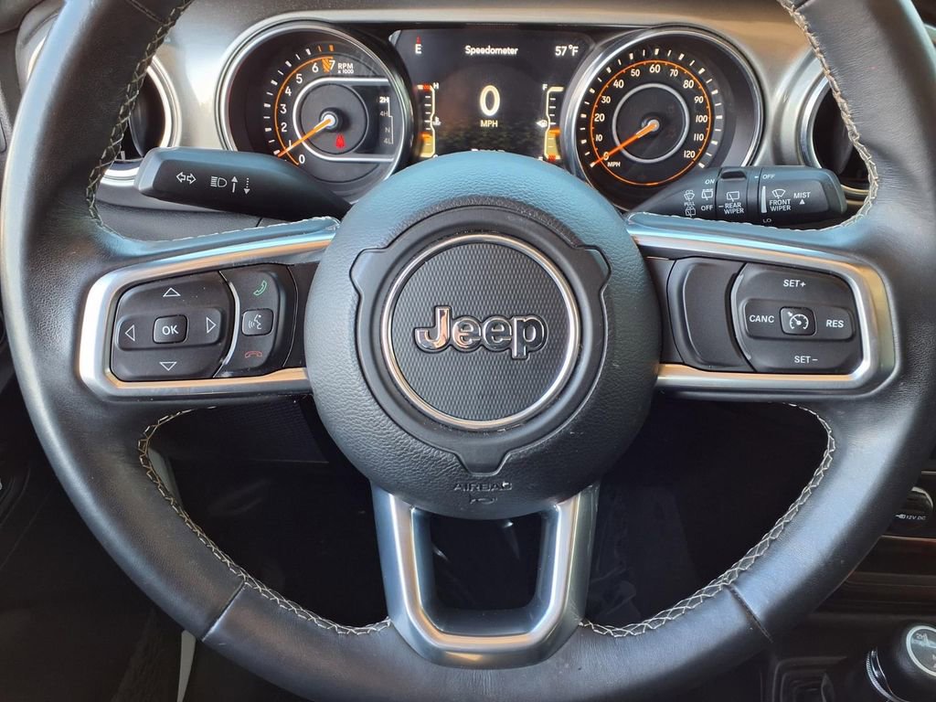 Used 2019 Jeep Wrangler Unlimited Sahara w/ Uconnect 4C Nav & Sound Group AWD/4WD image 12