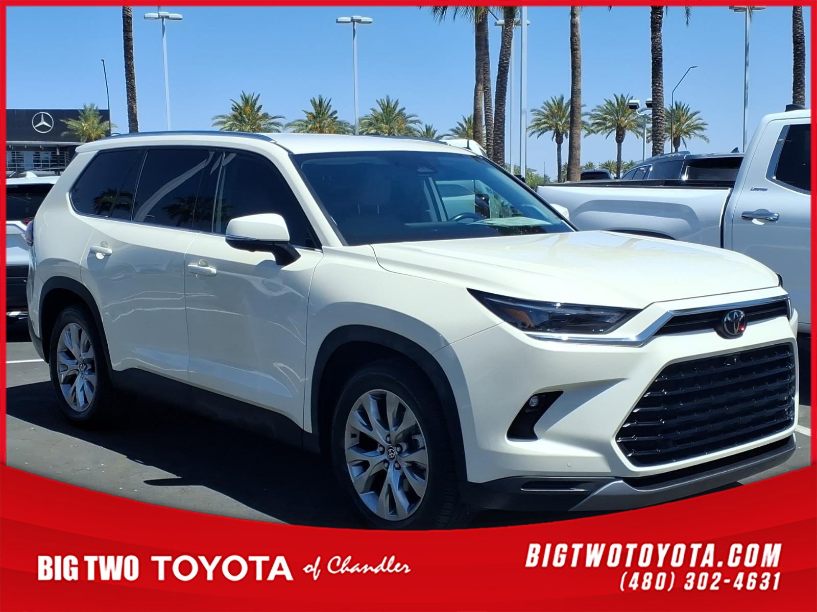 Used 2024 Toyota Grand Highlander FWD image 1