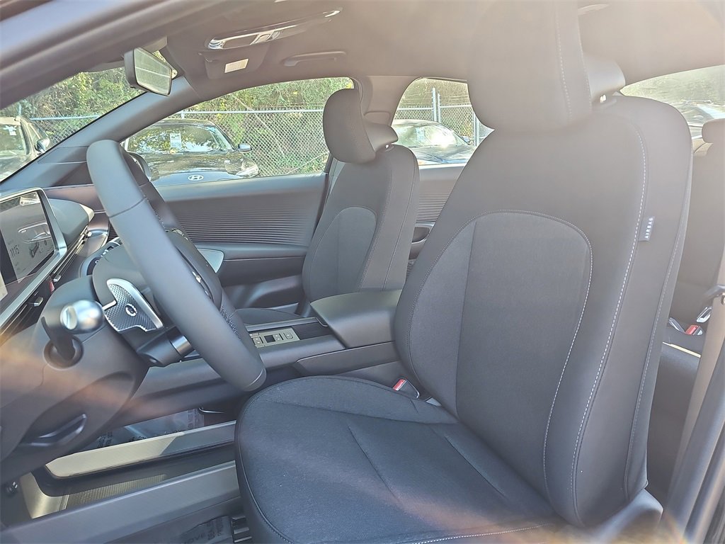 New 2025 Hyundai Ioniq 6 SE image 15