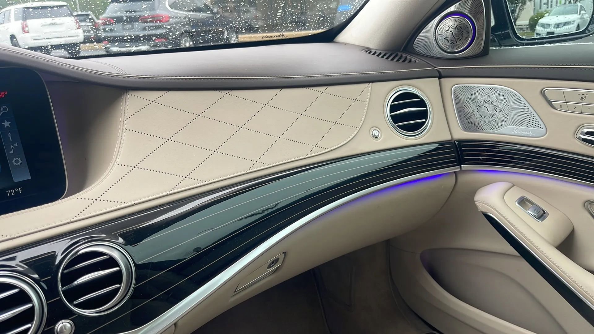 Used 2018 Mercedes-Benz S 560 Sedan image 22