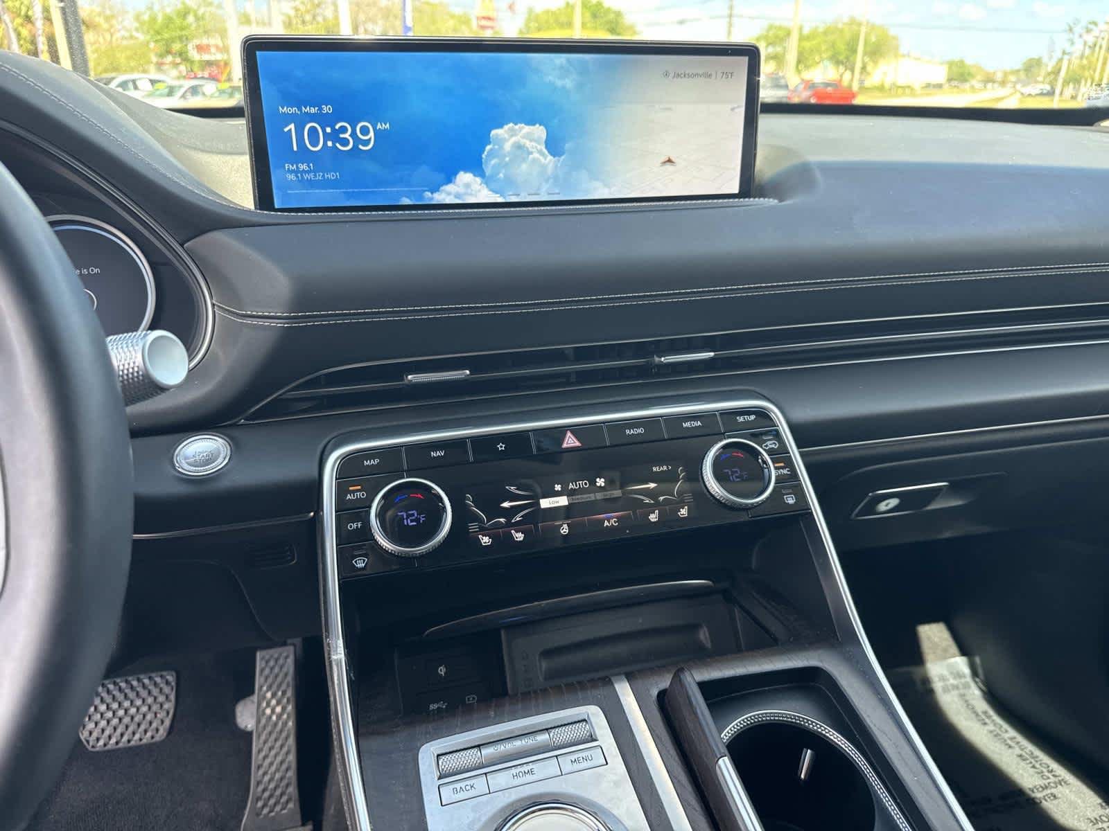 Used 2023 Genesis GV80 3.5T Advanced + w/ Convenience Package AWD/4WD image 26