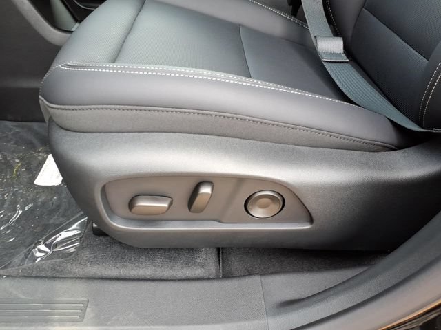 New 2027 GMC Terrain Elevation w/ Elevation Premium Package AWD/4WD image 14