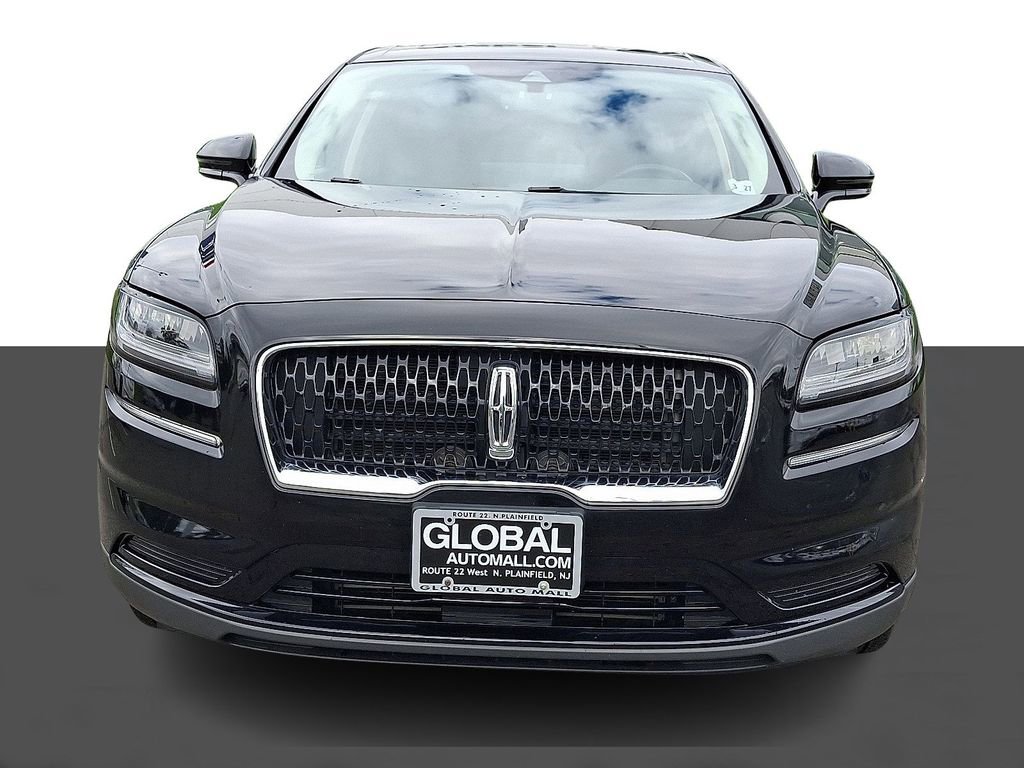 Used 2022 Lincoln Nautilus Reserve w/ Monochromatic Package image 2