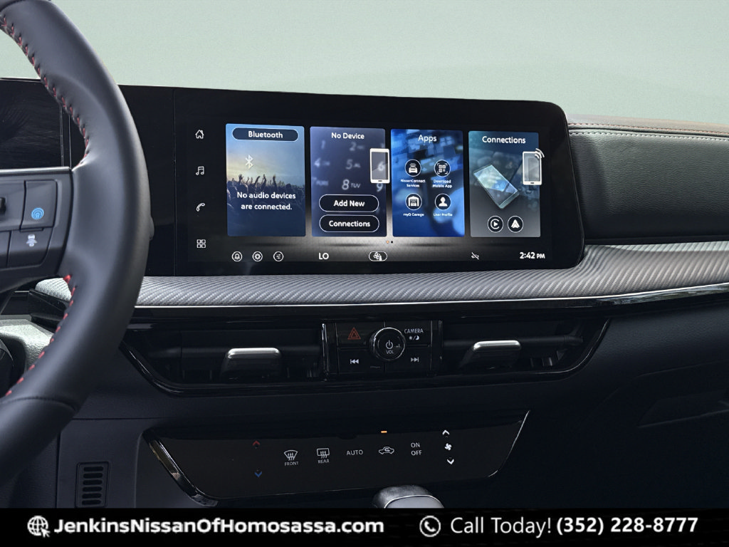 New 2026 Nissan Kicks SR w/ Interior Electronics Package FWD image 31