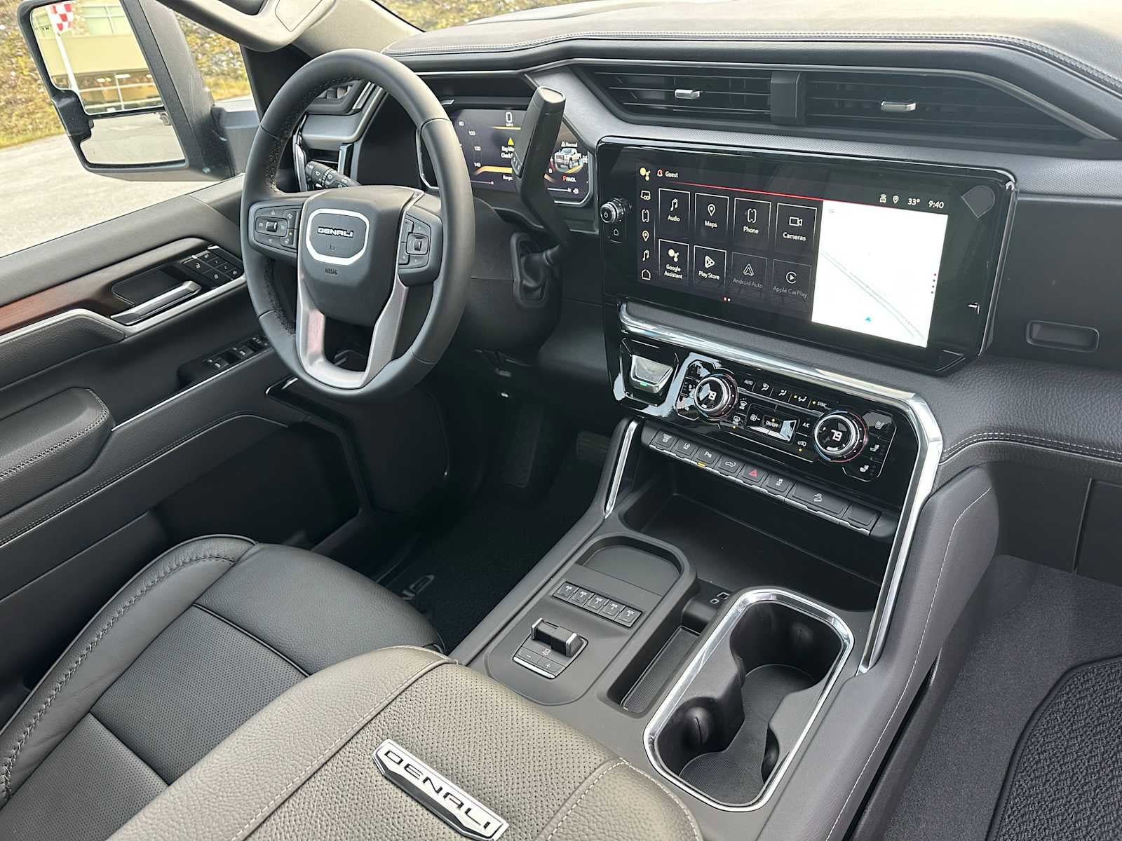 New 2026 GMC Sierra 3500 Denali w/ Denali Reserve Package AWD/4WD image 11