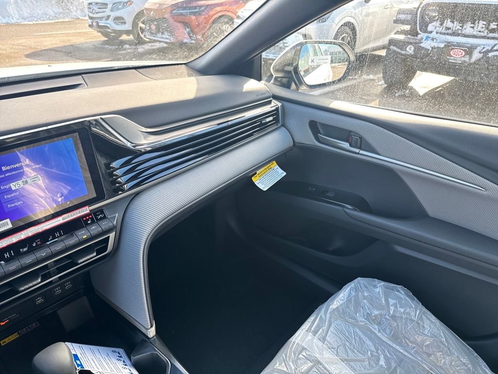 New 2026 Toyota Camry SE image 27