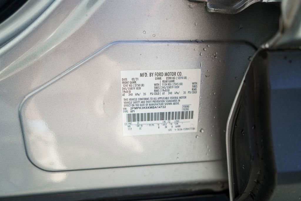 Used 2021 Ford Edge Titanium FWD image 39