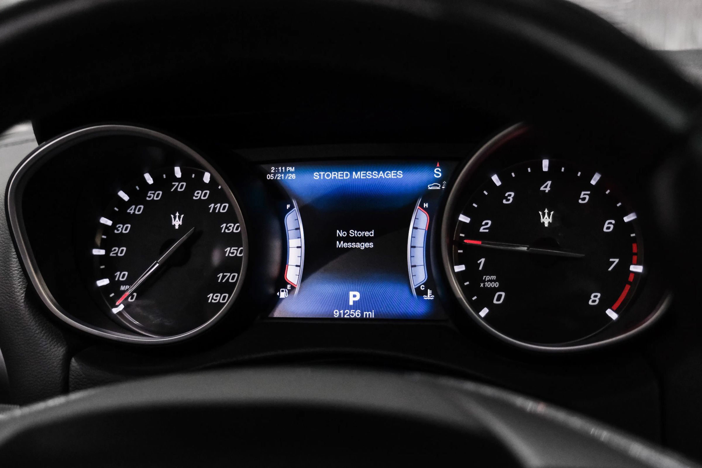 Used 2017 Maserati Levante AWD/4WD image 16