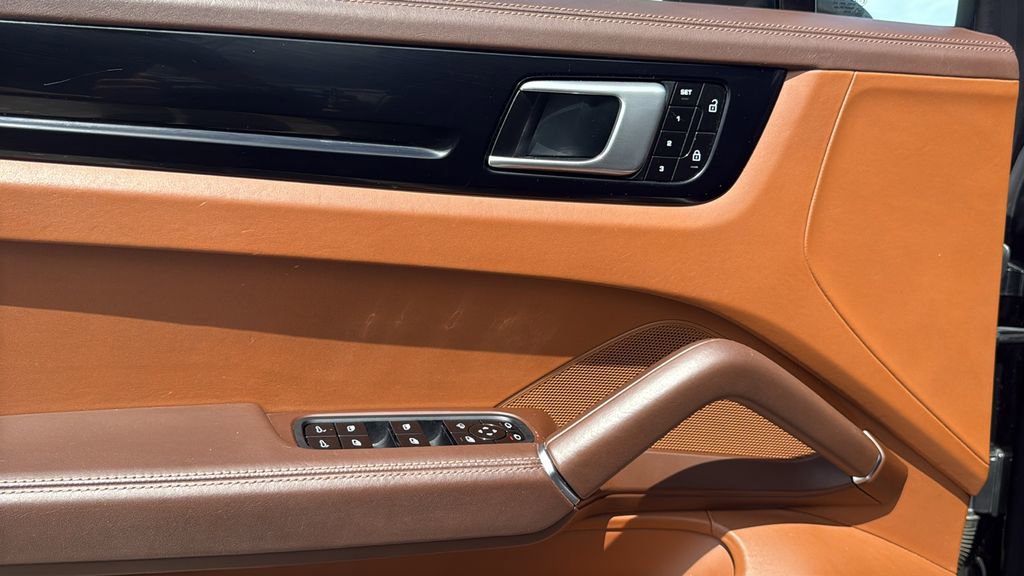 Used 2019 Porsche Cayenne image 13