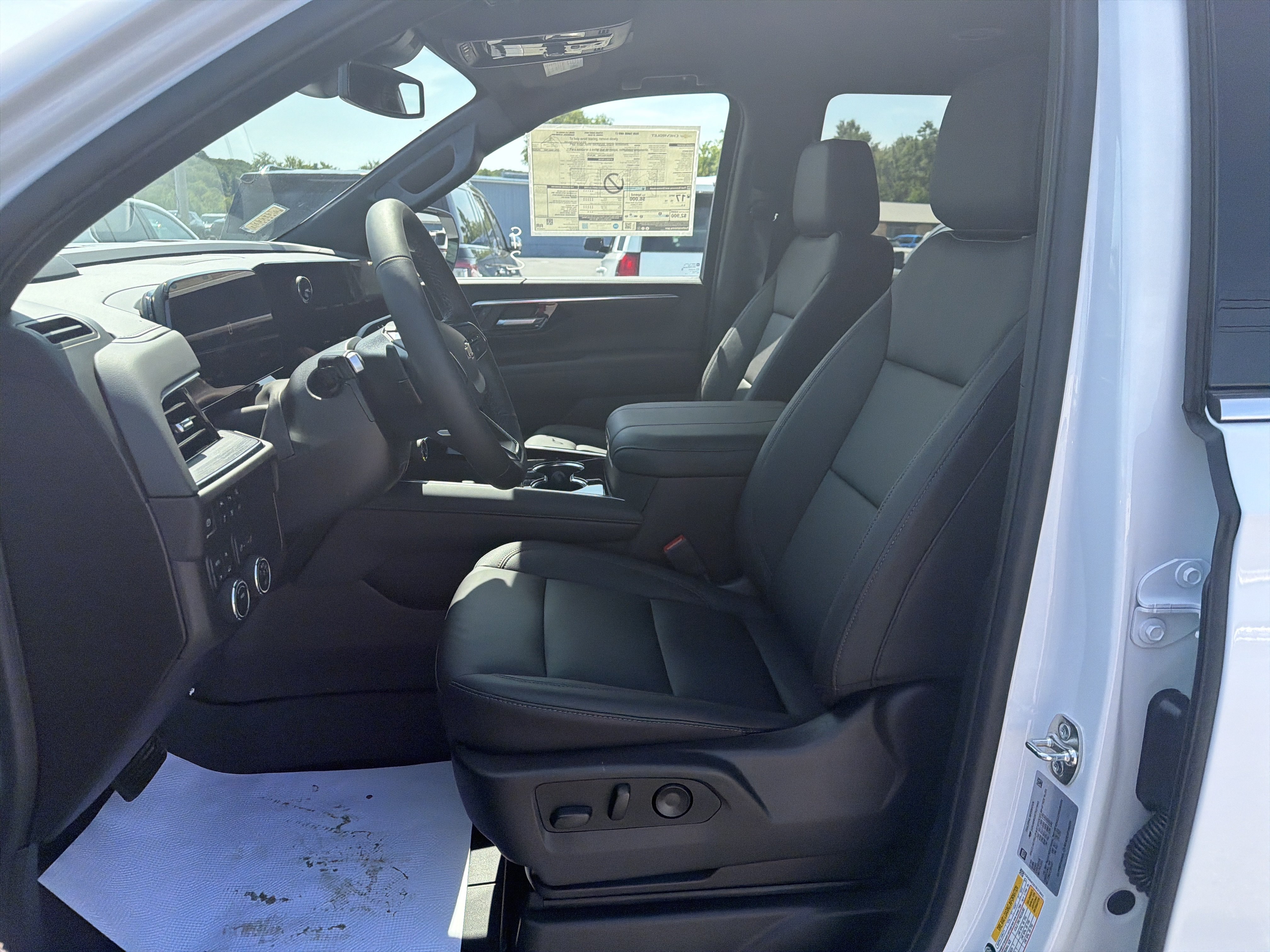 New 2026 Chevrolet Tahoe LT w/ Comfort Package AWD/4WD image 5