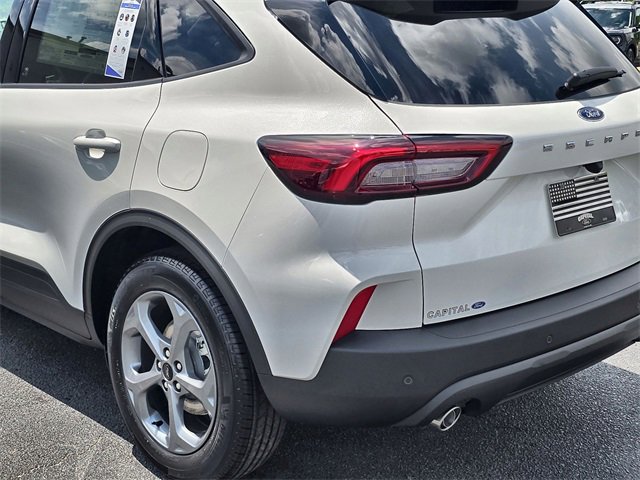 New 2025 Ford Escape ST-Line w/ Equipment Group 301A image 13