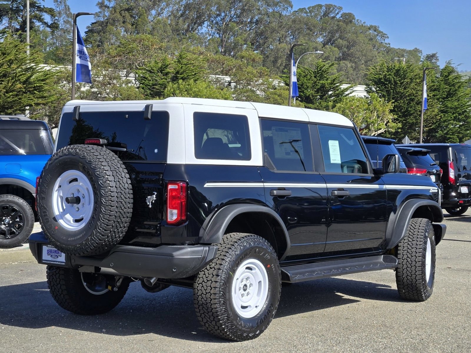 New 2026 Ford Bronco Heritage Edition AWD/4WD image 4