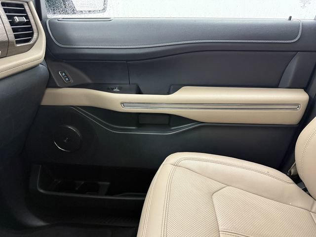 Used 2022 Ford Expedition Max Limited RWD image 23