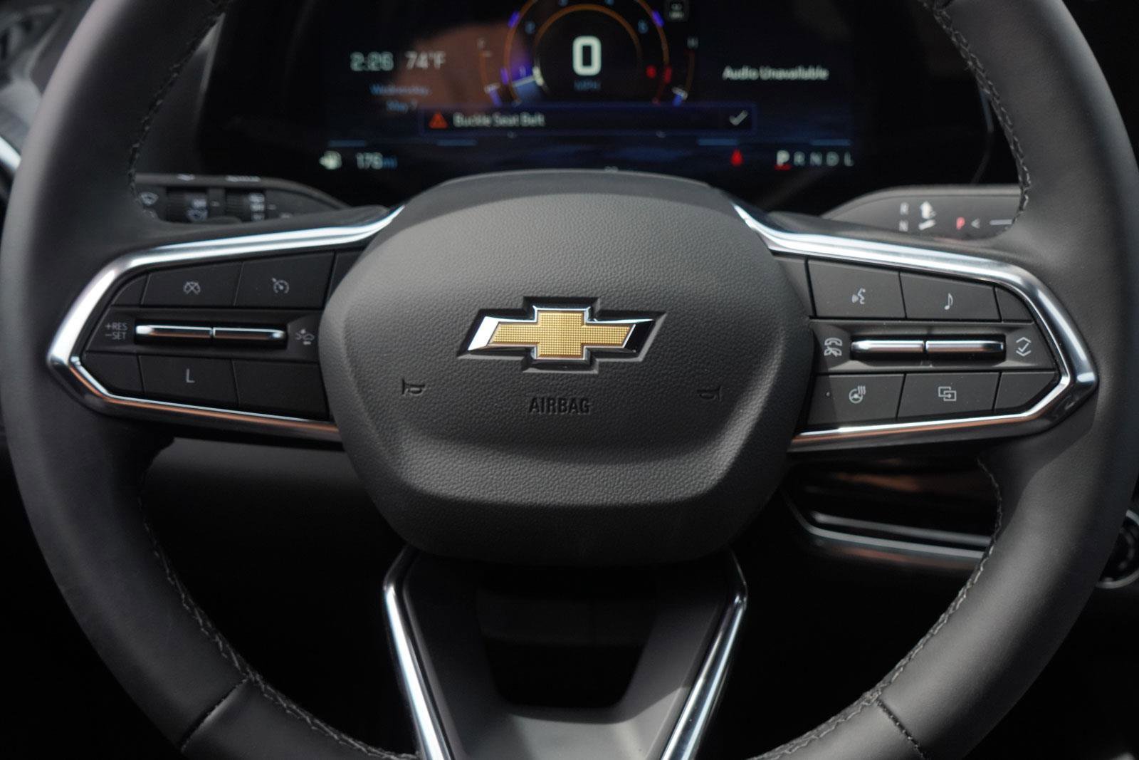 New 2025 Chevrolet Equinox LT w/ Safety and Technology Package image 13