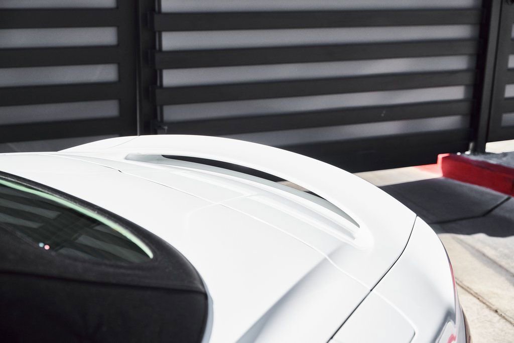 Used 2017 Aston Martin Vanquish S image 14