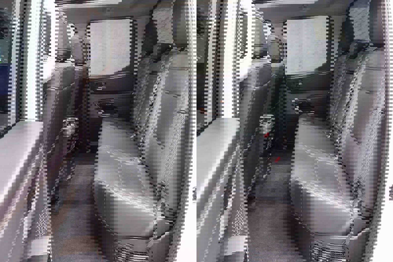 Used 2024 Toyota Tundra Limited AWD/4WD image 14