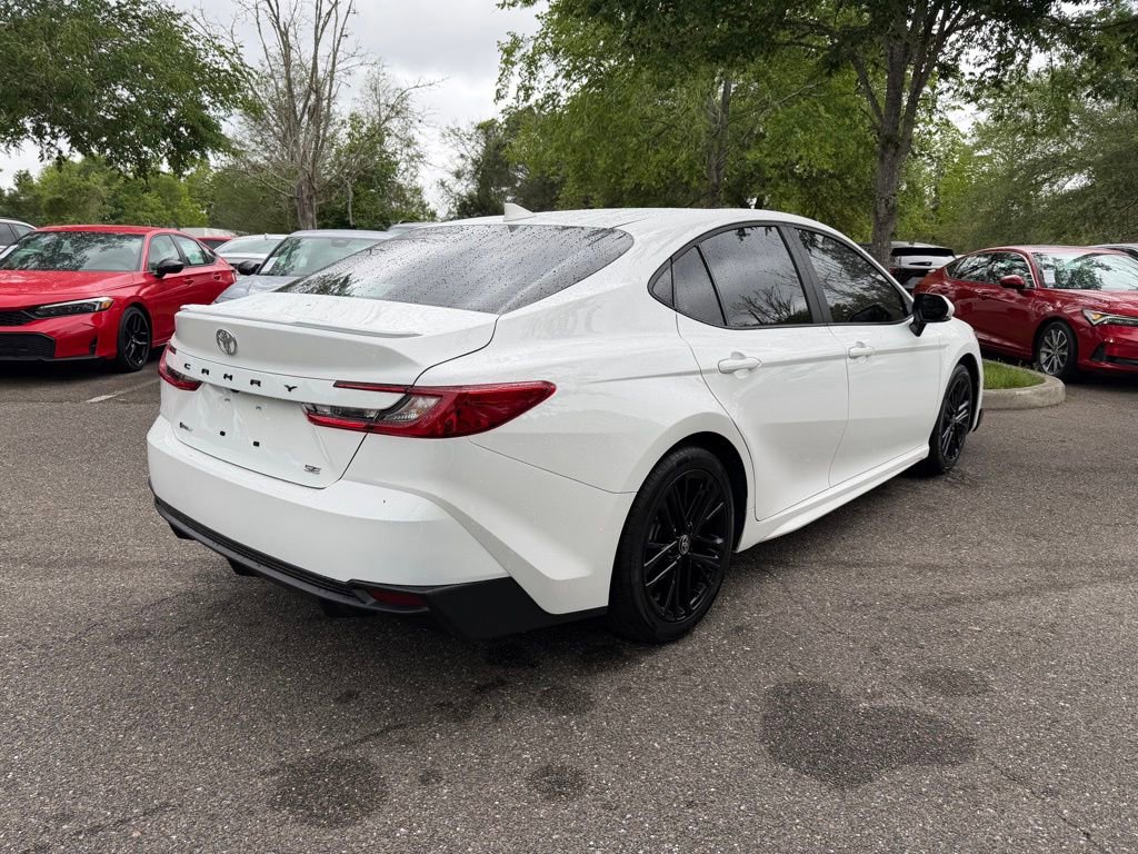 Used 2025 Toyota Camry SE FWD image 6