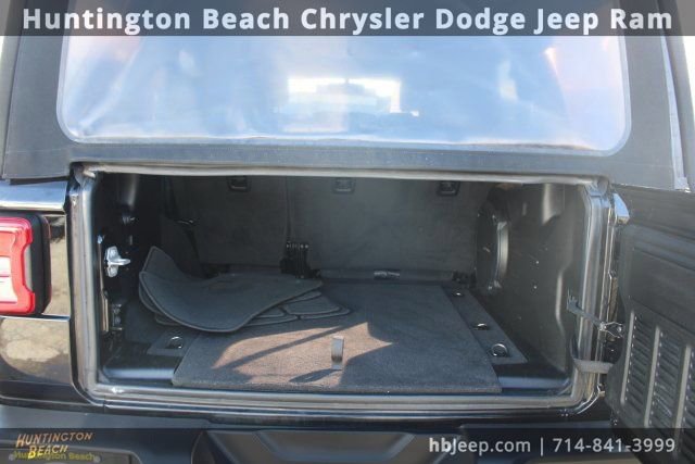 Used 2021 Jeep Wrangler Unlimited Sport image 35