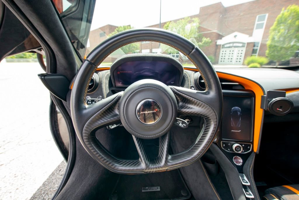 Used 2018 McLaren 720S Performance RWD image 55