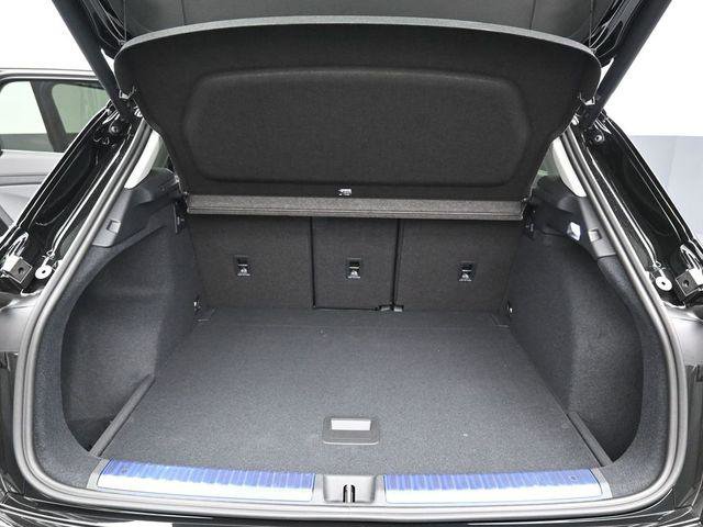 New 2026 Audi Q3 quattro 2.0T AWD/4WD image 12