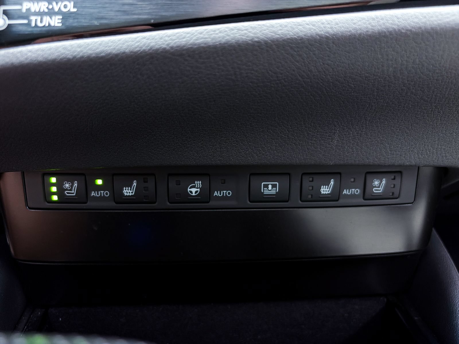 Used 2024 Lexus ES 300h F Sport FWD image 35