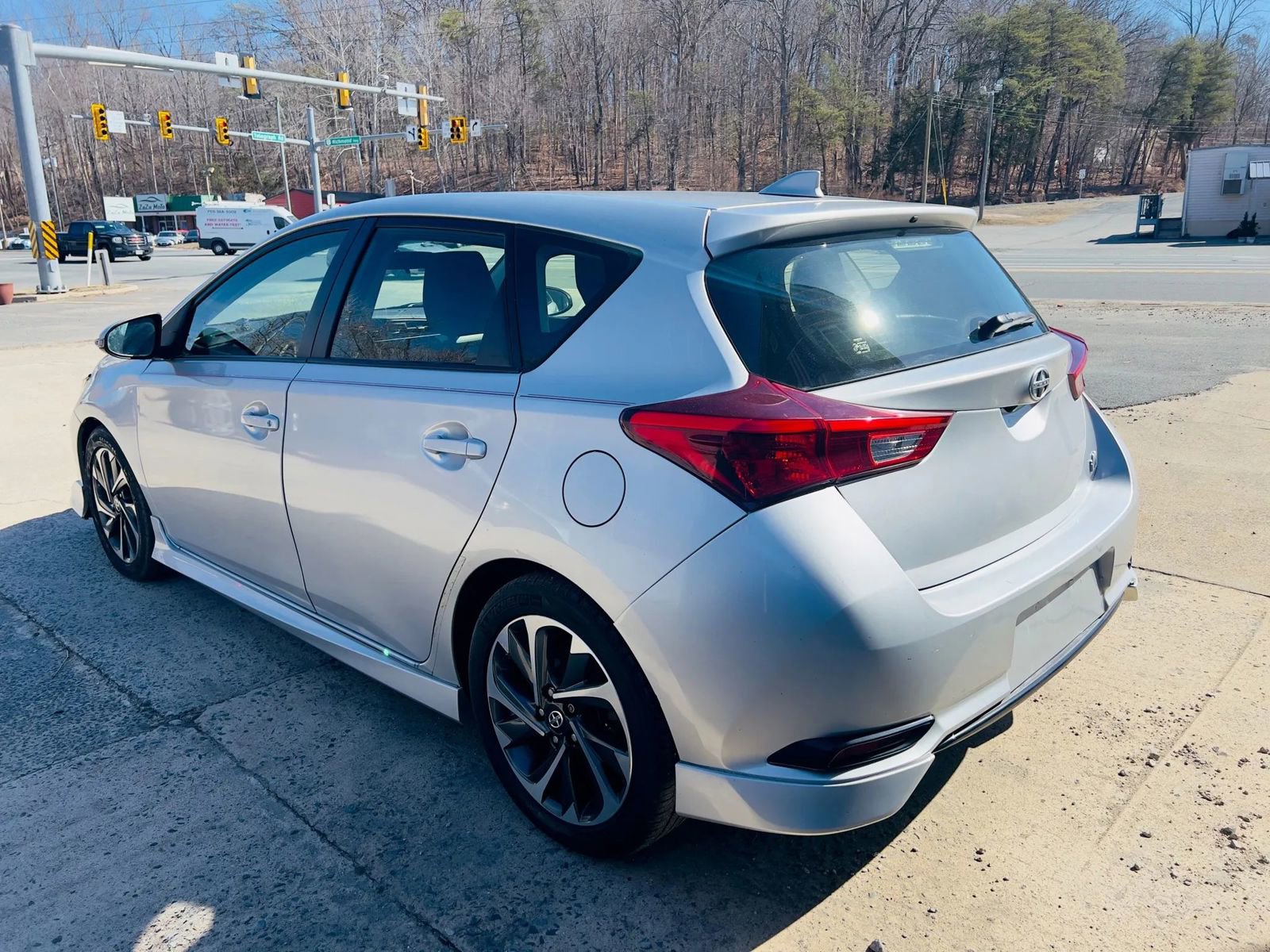 Used 2016 Scion iM image 7