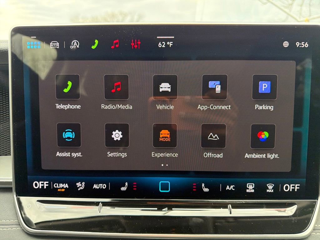 New 2026 Volkswagen Tiguan SE image 19