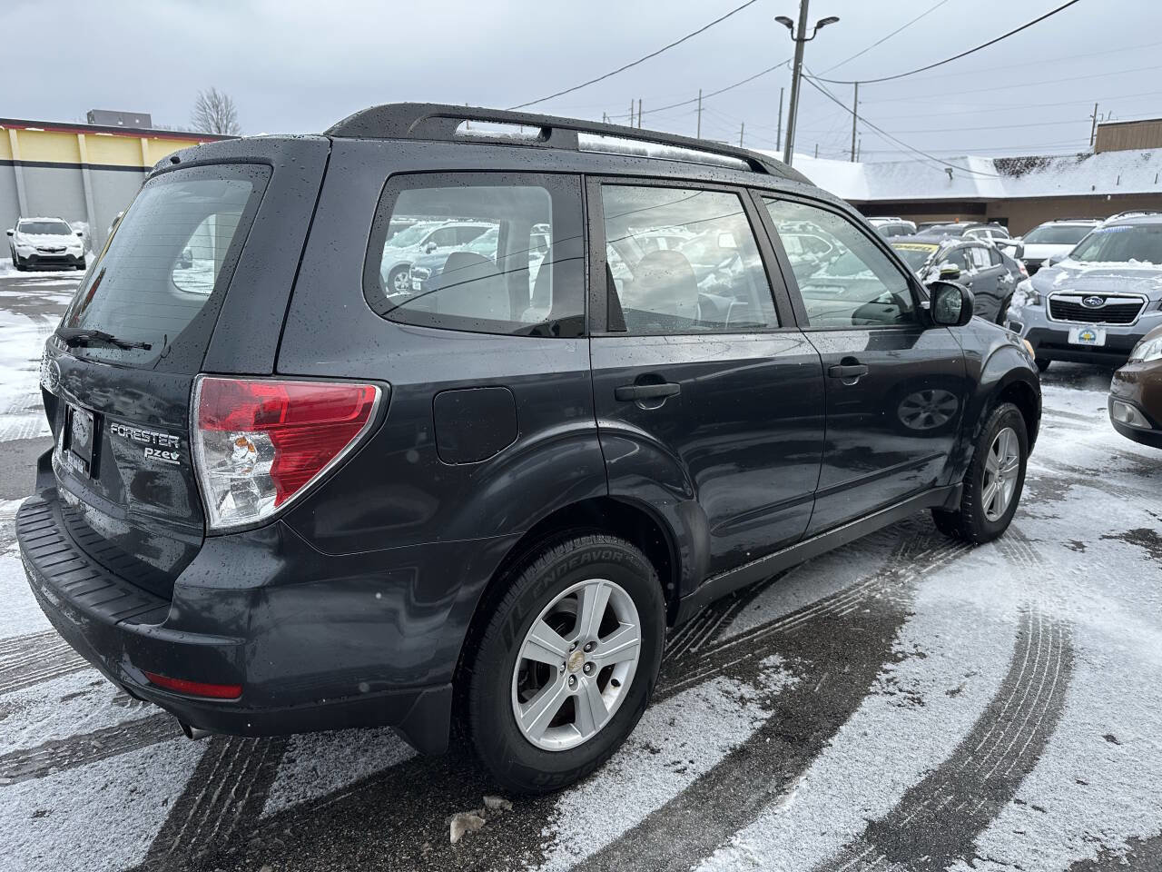 Used 2012 Subaru Forester 2.5X w/ Alloy Wheel Pkg image 4