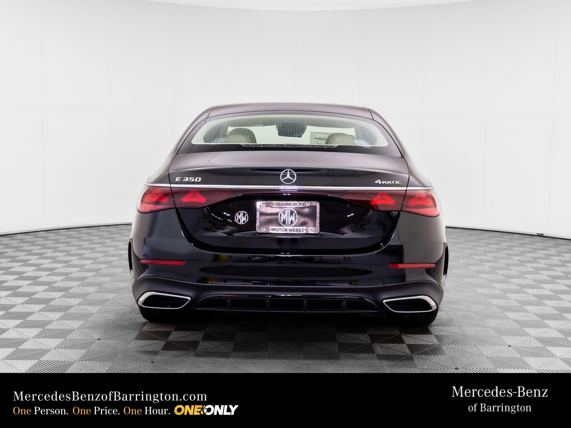 New 2026 Mercedes-Benz E 350 4MATIC Sedan image 4