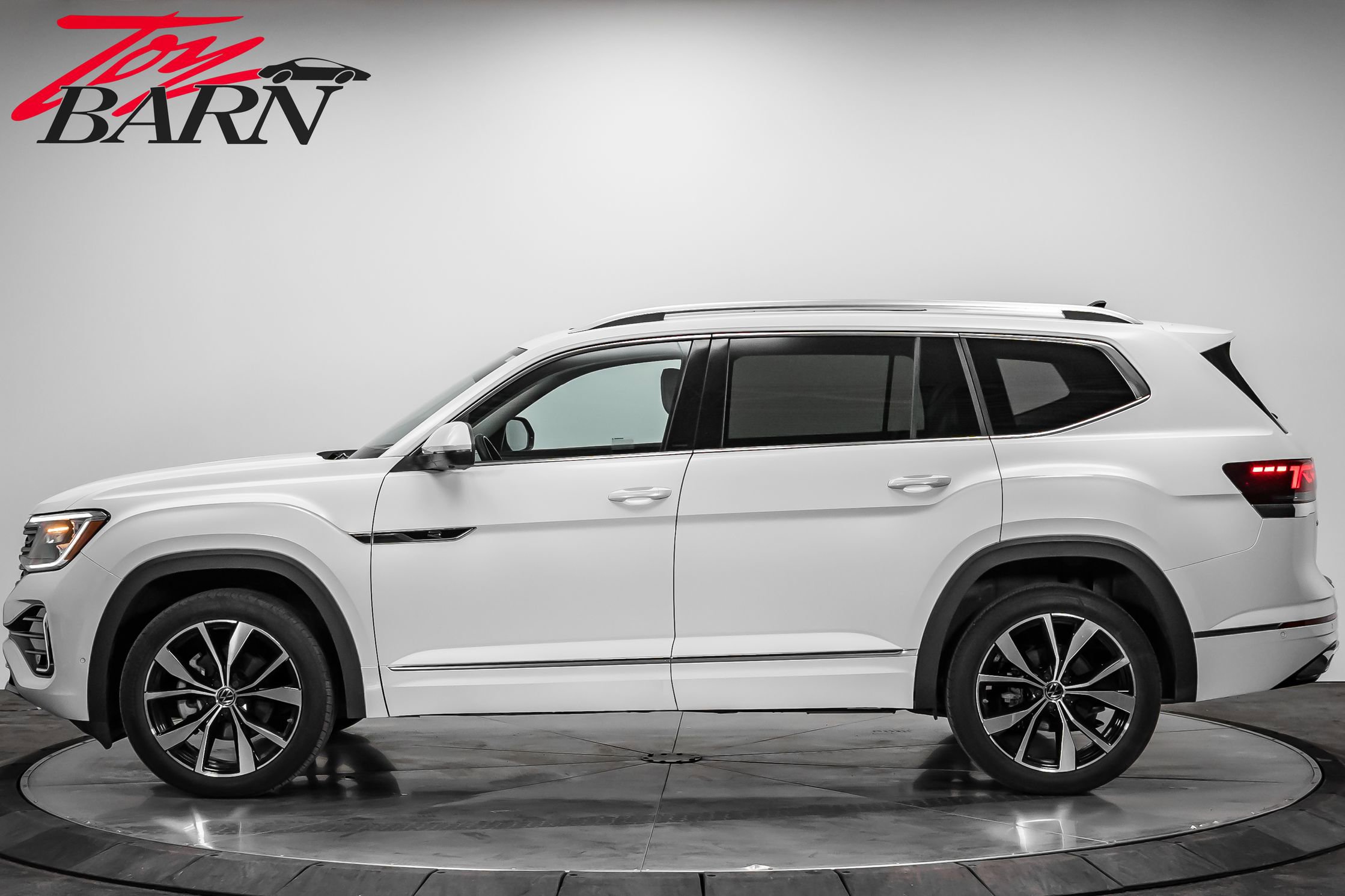 Used 2024 Volkswagen Atlas SEL Premium R-Line video 2