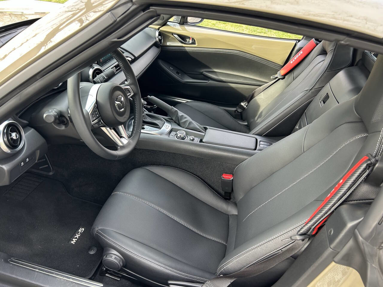 Used 2023 MAZDA MX-5 Miata Grand Touring RWD image 59